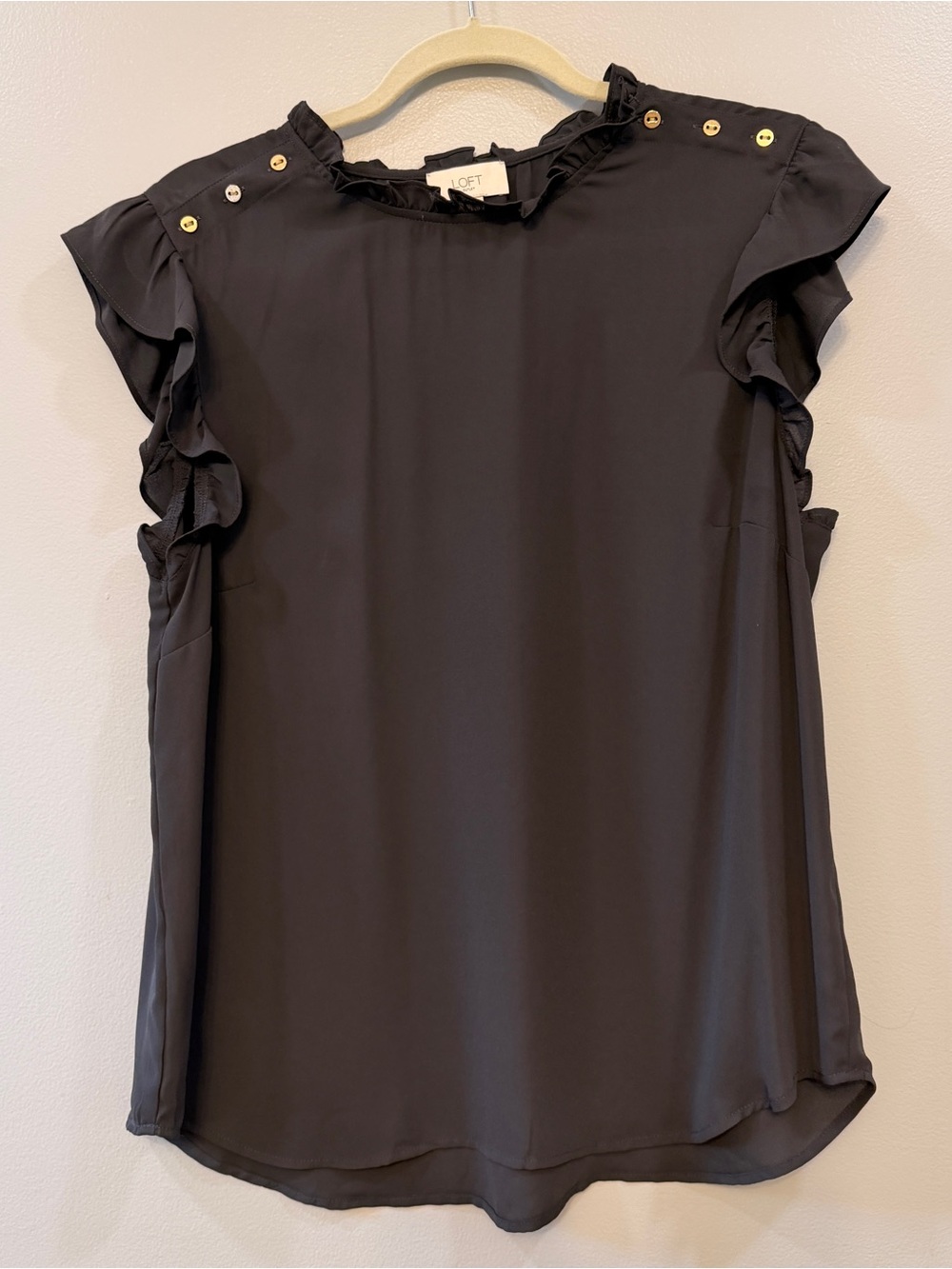 LOFT gray  Ruffle Sleeve Top with Gold Buttons size L